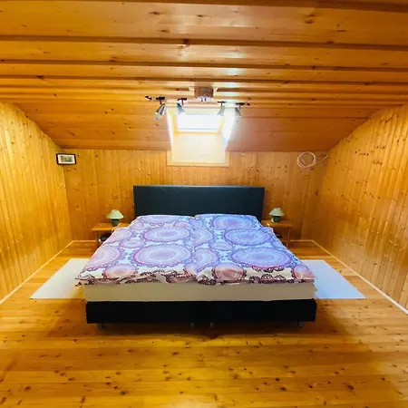 아파트 In Nahe Lachtal Skigebiet Salchau