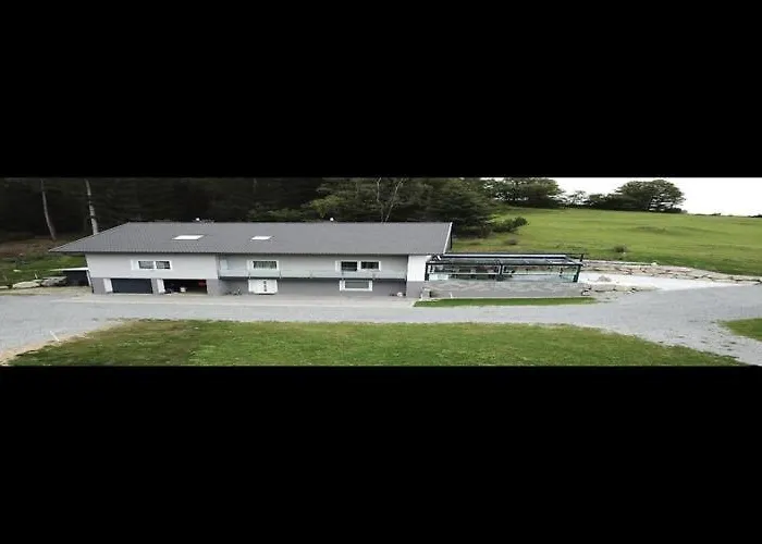 아파트 In Nahe Lachtal Skigebiet Salchau